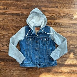 NEW Women's Levi's Original Trucker Jacket Size L